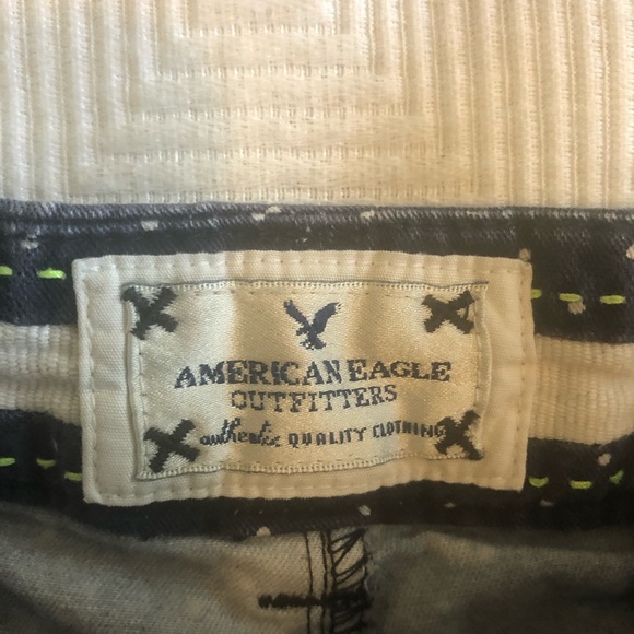 American Eagle Navy & White Polka Dot Shorts - Picture 2 of 6